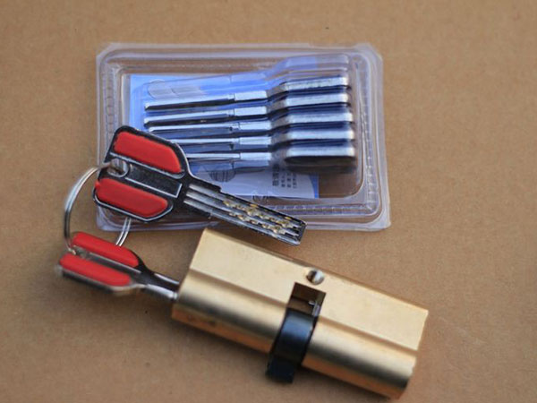 普兰店24小时上门开锁公司